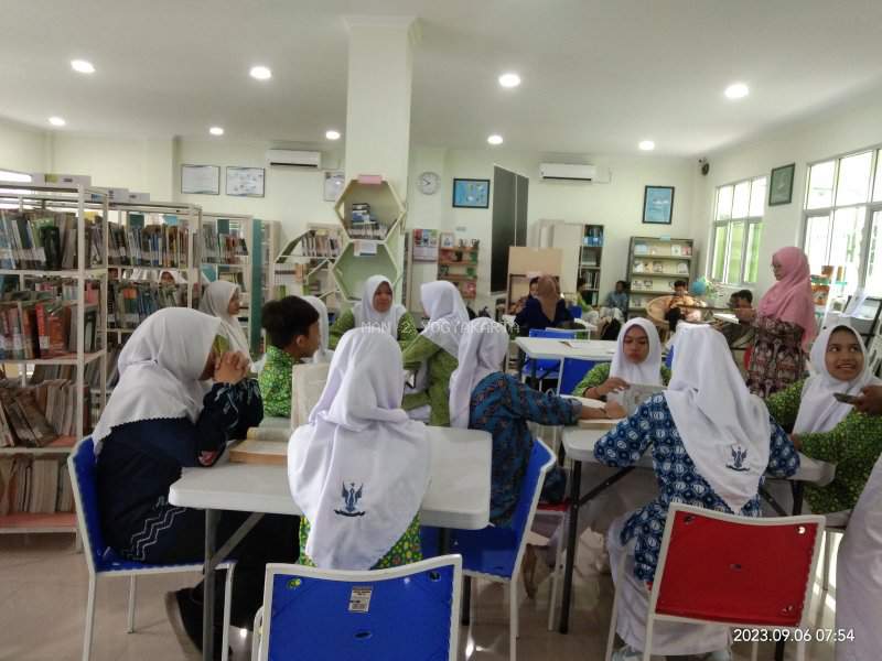 Siswa MAN 2 Yogyakarta Mengelola Sampah di Pembelajaran Proyek Penguatan Profil Pelajar Pancasila (P5)