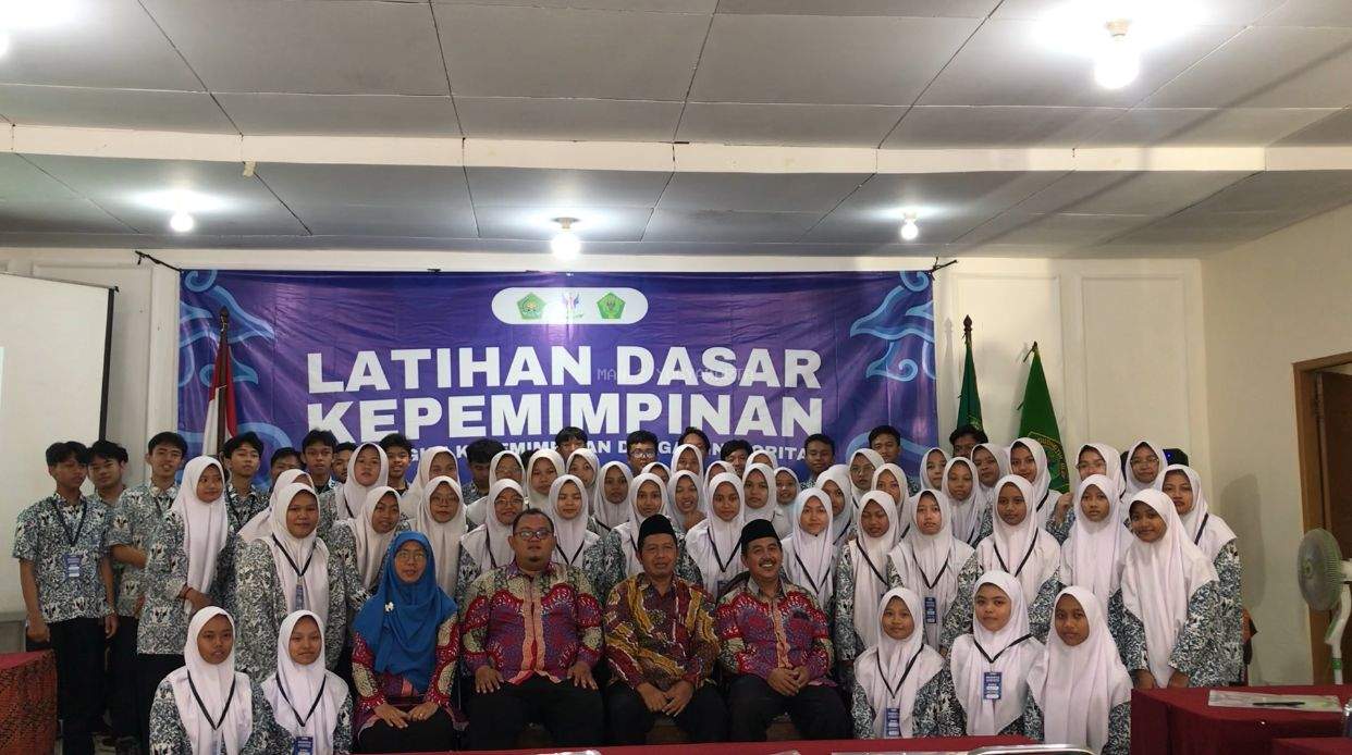 Membentuk Karakter Leadership melalui Latihan Dasar Kepemimpinan Bagi Siswa MAN 2 Yogyakarta
