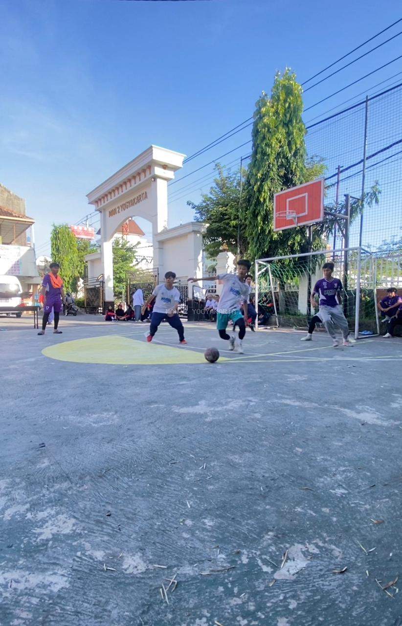 OSIS Roudhatul Ulum Mandaya Gelar Class Meeting Bangun Jiwa Kompetitif, Spotivitas, dan Pejuang Sejati