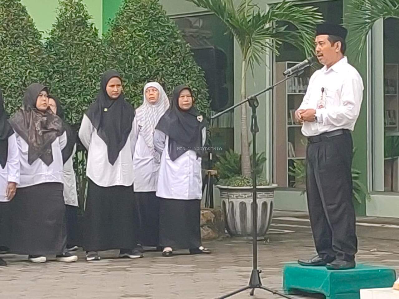 Apel Bendera MAN 2 Yogyakarta, Awal Semester Genap Tahun 2024