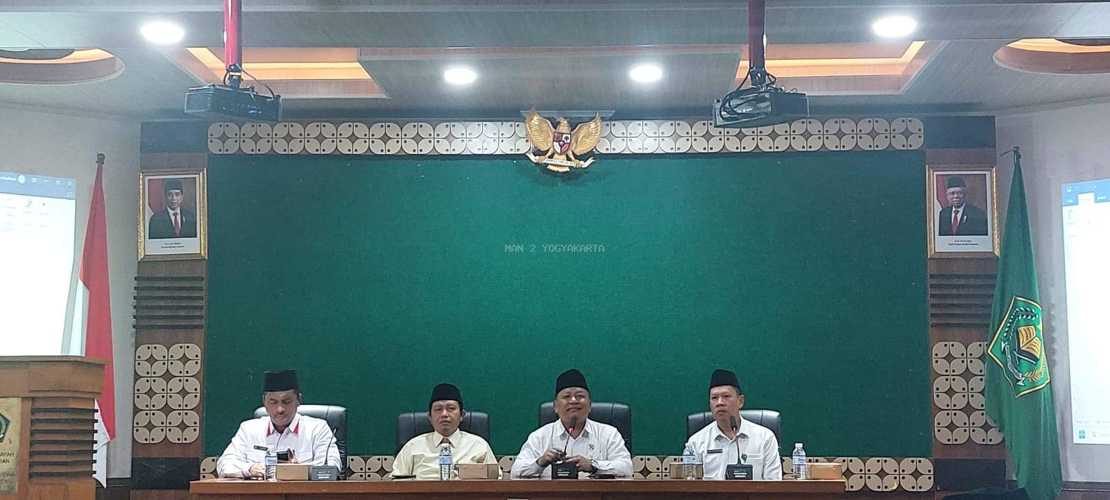 Tiga Guru MAN 2 Yogyakarta Ikuti Pembinaan GTK Berprestasi 