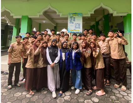 Proyek Sosialisasi Studi Independent Dengan Mahasiswa Prodi Manajemen Universitas Negeri Yogyakarta