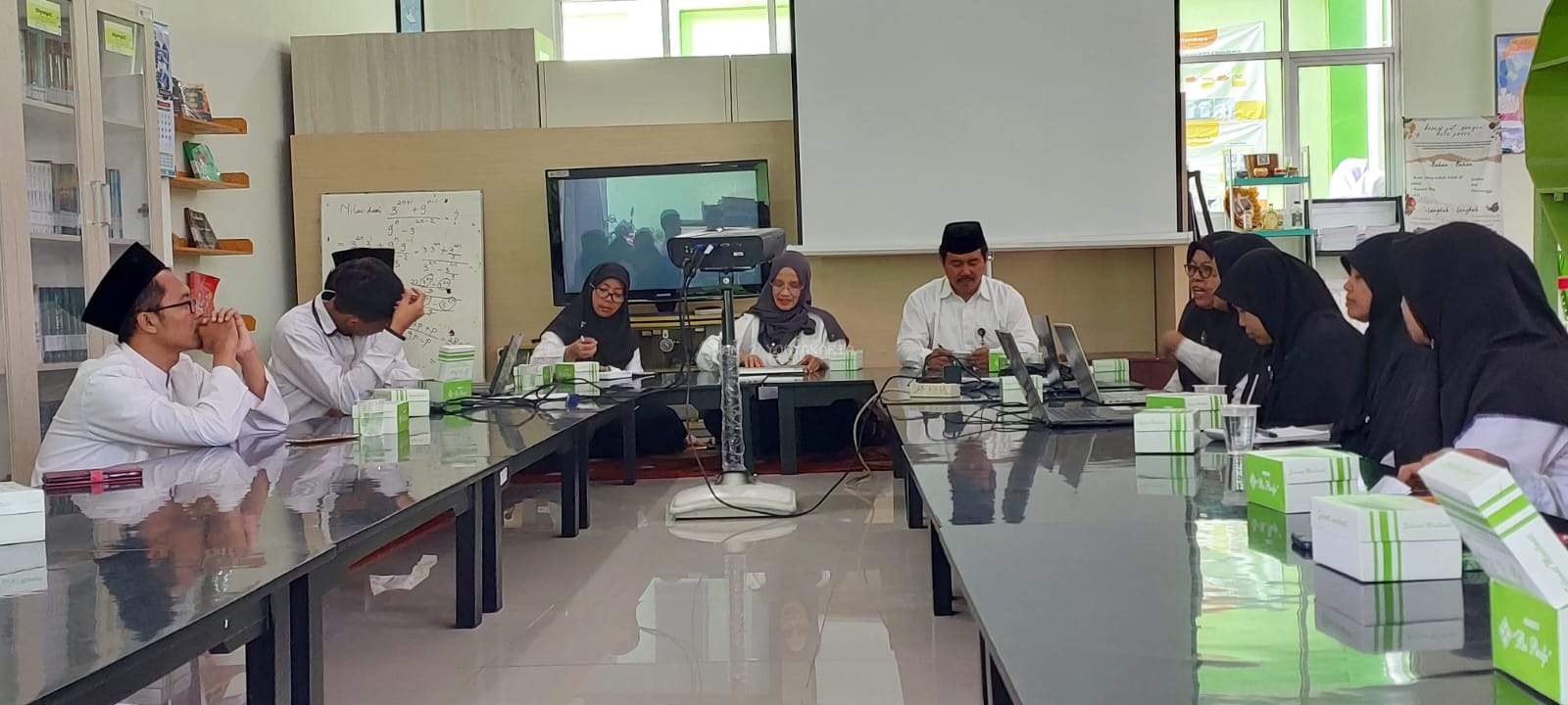 JFT PTP Bidang Dikmad Kanwil Kemenag DIY Dampingi Seleksi Siswa Berprestasi MAN 2 Yogyakarta