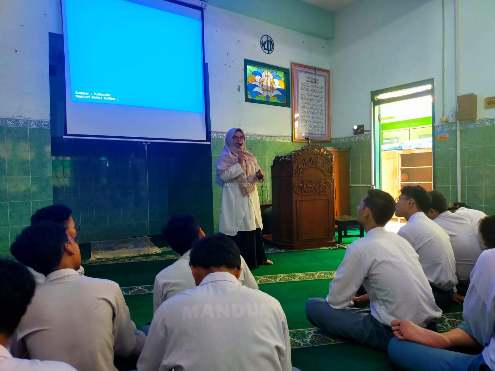 Sukses Studi Lanjut Tanpa Stres Ala MAN 2 Yogyakarta