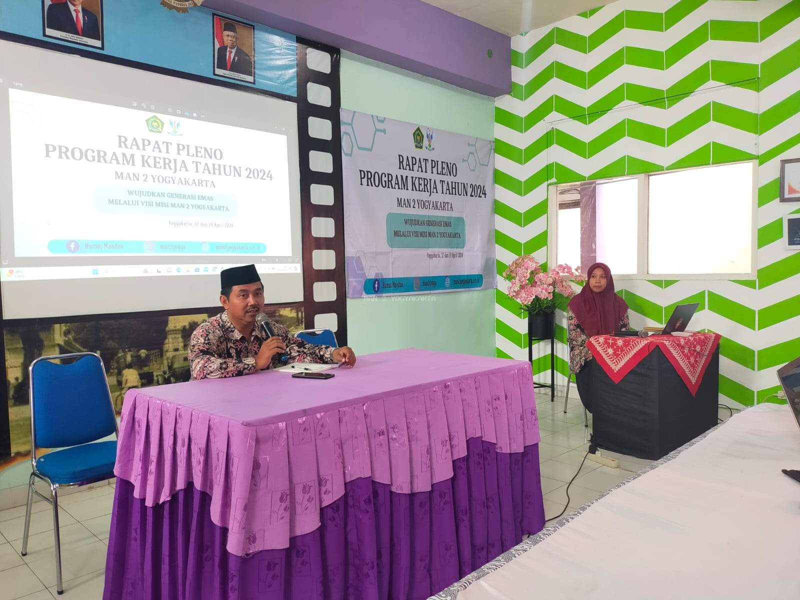 Siapkan Layanan Prima MAN 2 Yogyakarta Adakan Rapat Pleno Program Kerja 2024