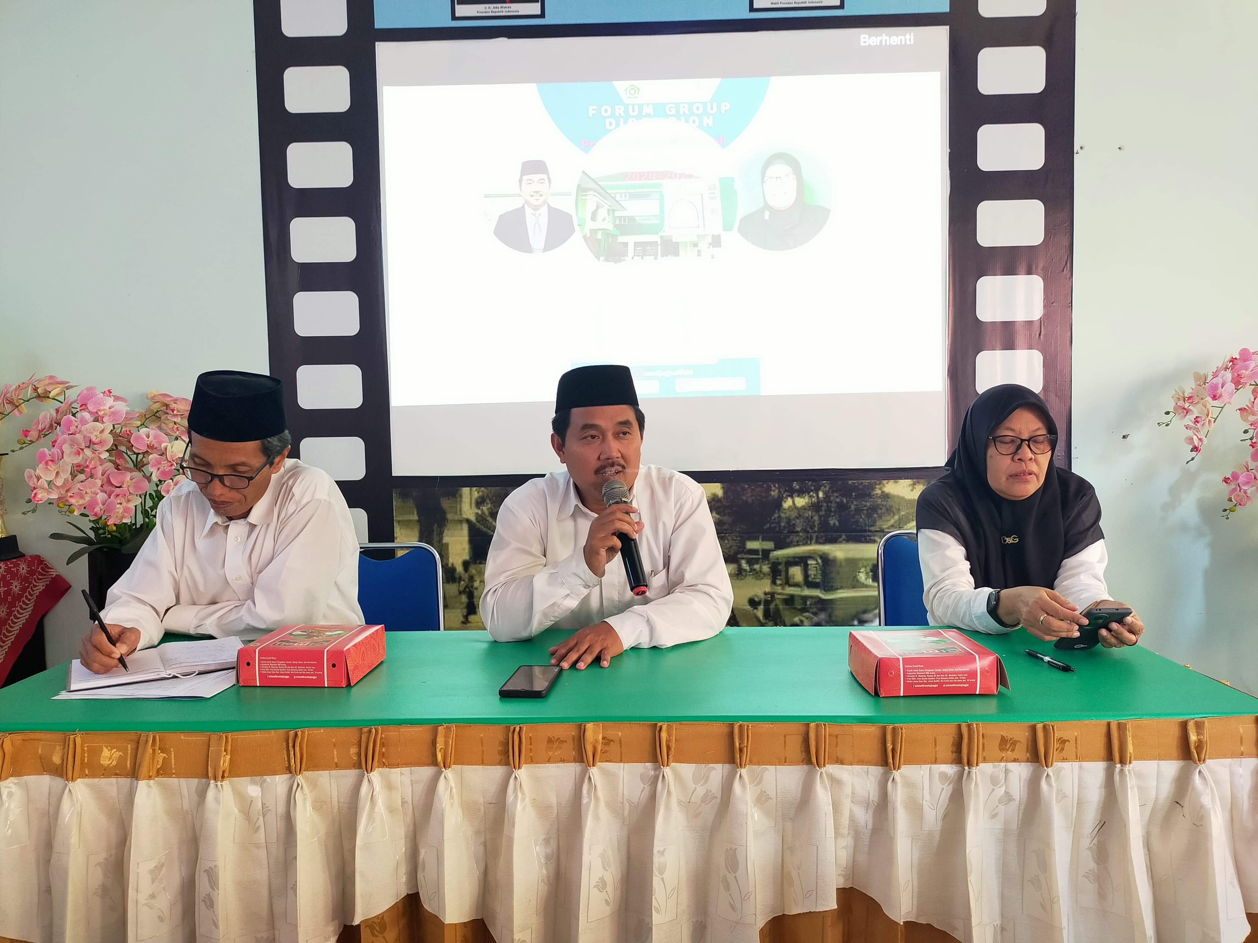 Kolaborasi dalam FGD, MAN 2 Yogyakarta Siapkan Program Inovatif Madrasah Tahun Pelajaran 2024/2025
