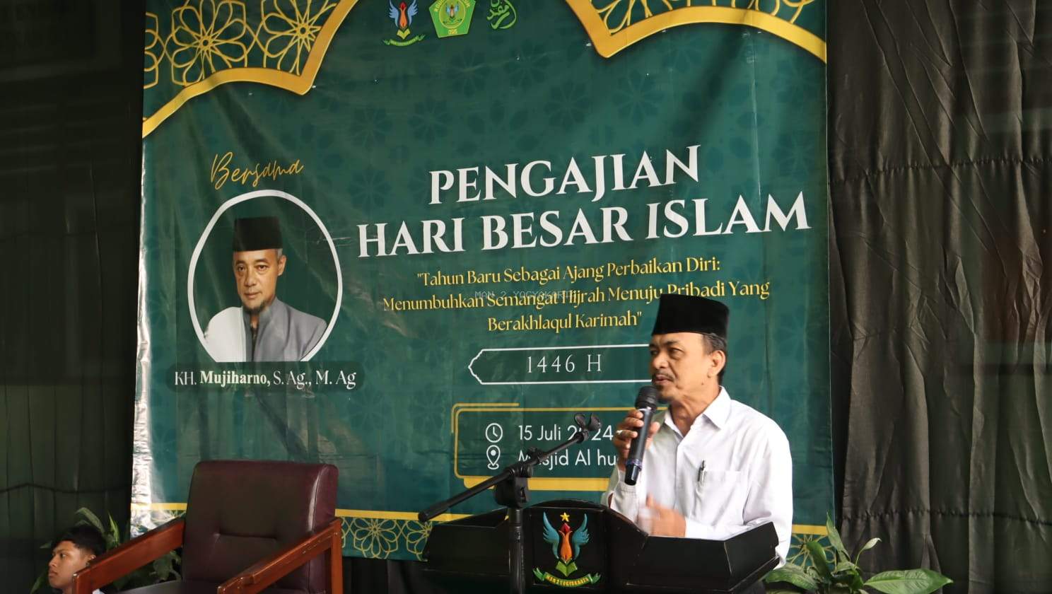 Kolaborasi Apik, OSIS dan CM MAN 2 Yogyakarta Adakan Pengajian Tahun Baru Islam 1446 H