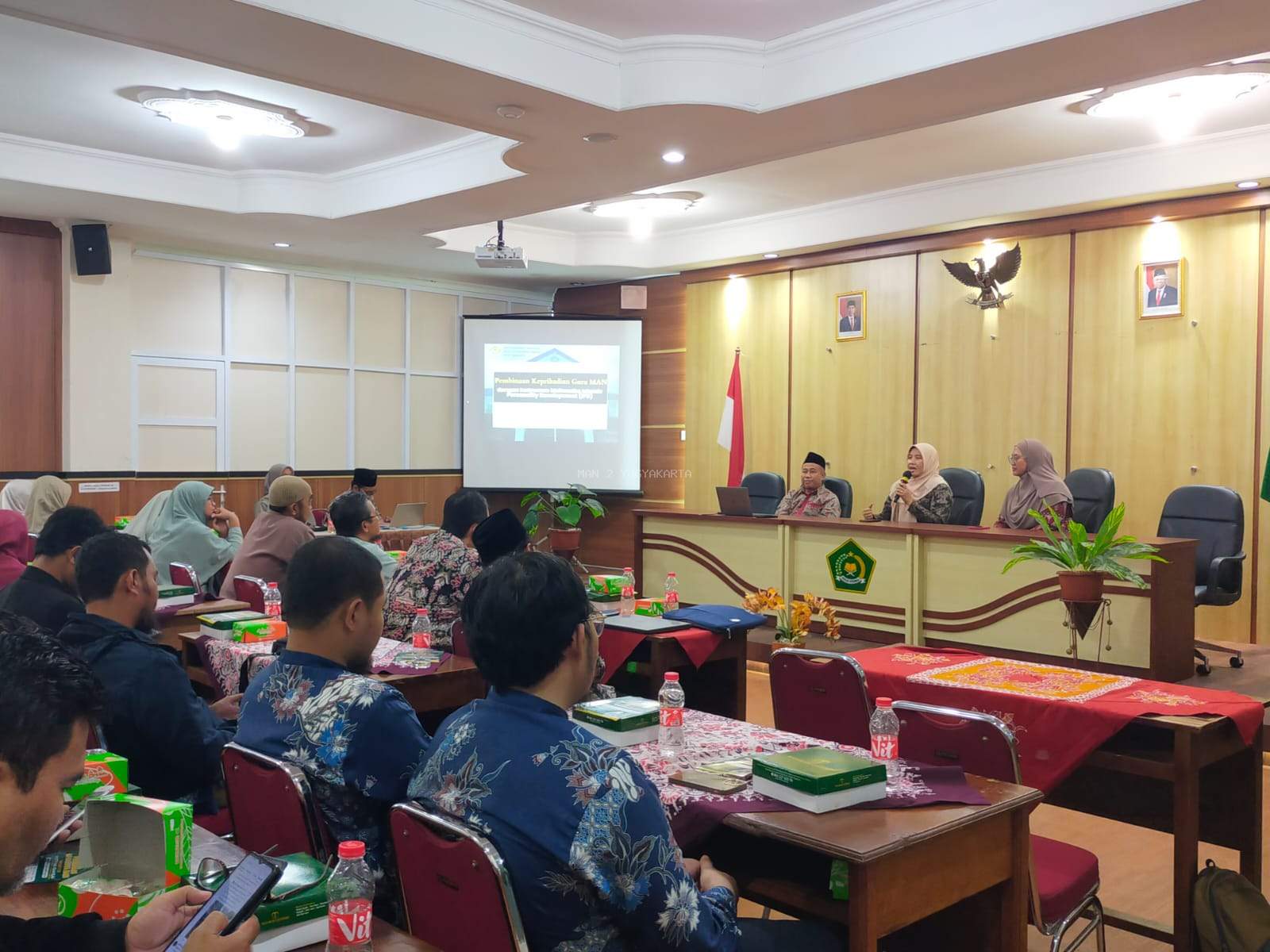Tingkatkan Kepribadian, MAN 2 Yogyakarta Delegasikan Guru PAI dalam Muhasabah Islamic Personality Development  