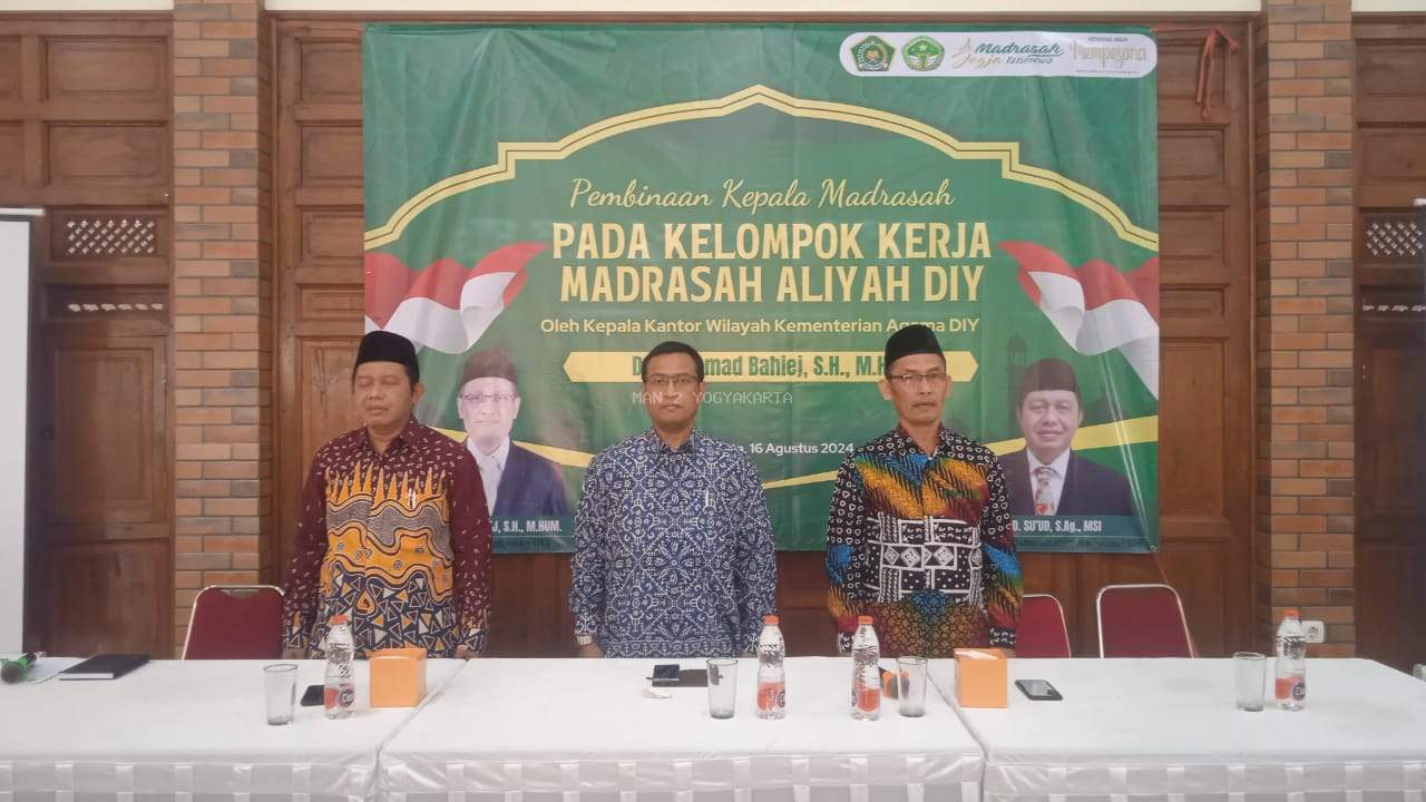 Ta’aruf dan Pembinaan Kepala Madrasah Aliyah oleh Kepala Kantor Wilayah Kementeria Agama DIY