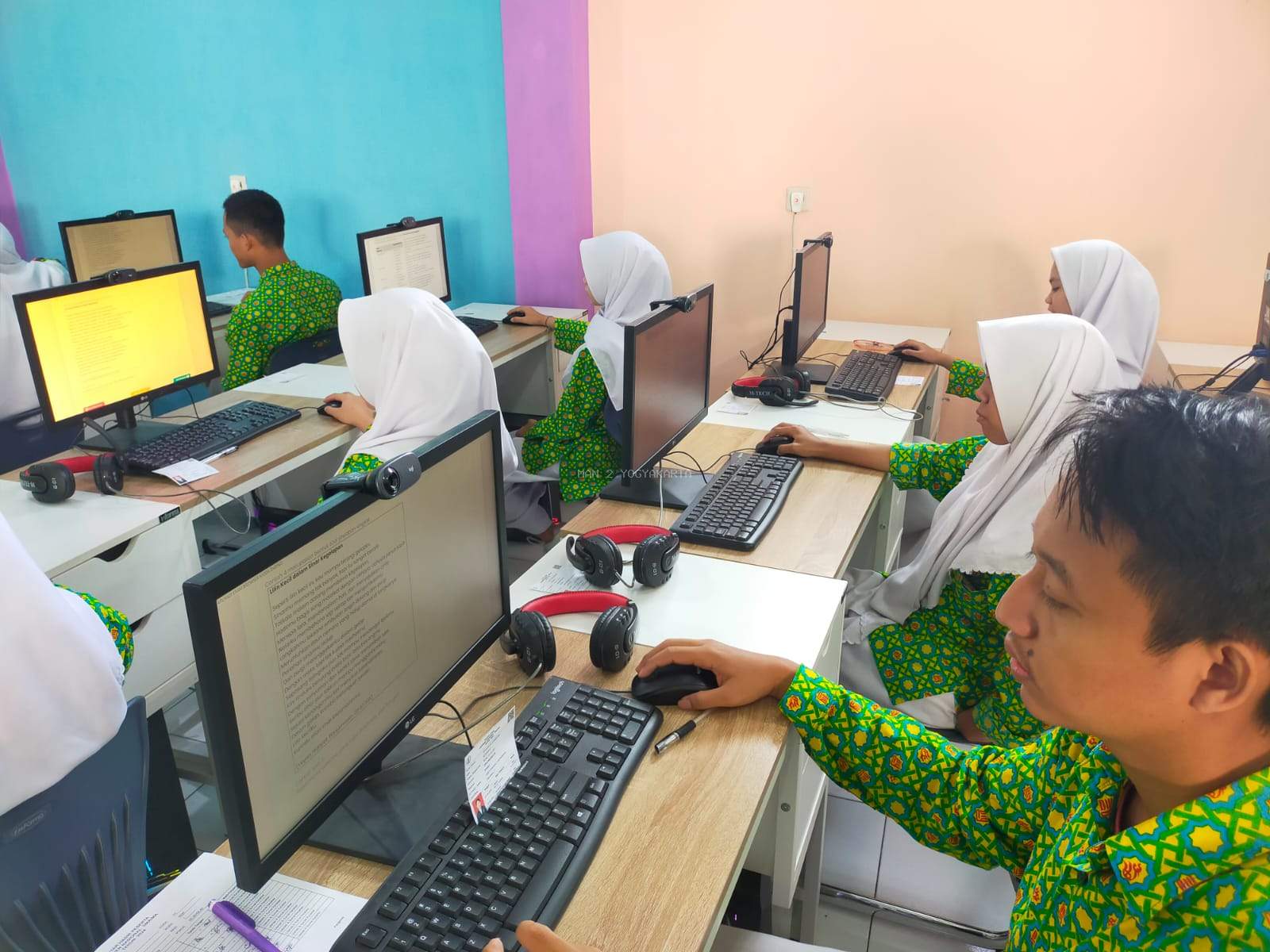 Sukses Hari Pertama, MAN 2 Yogyakarta Laksanakan ANBK Tahun 2024