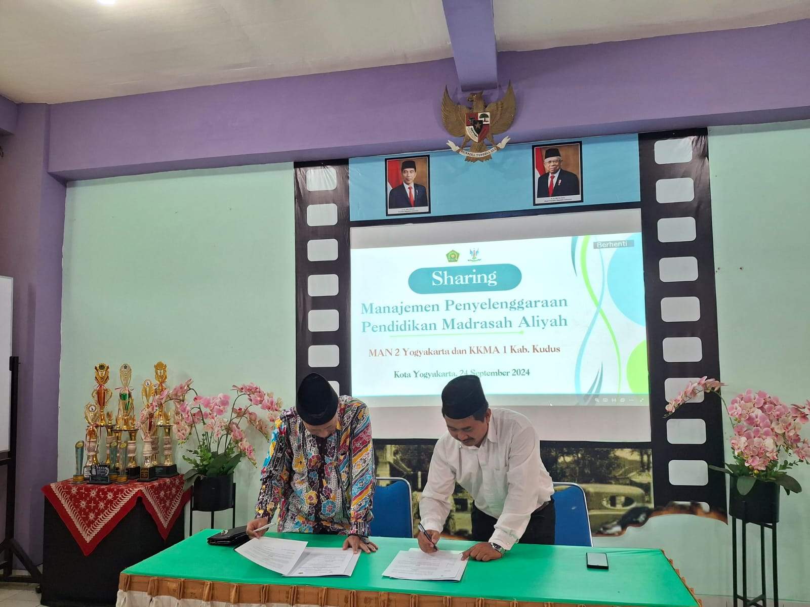 Ghirah Sahabat Madrasah (SABDA), MAN 2 Yogyakarta Sambut Hangat Kunjungan KKMA 1 Kabupaten Kudus