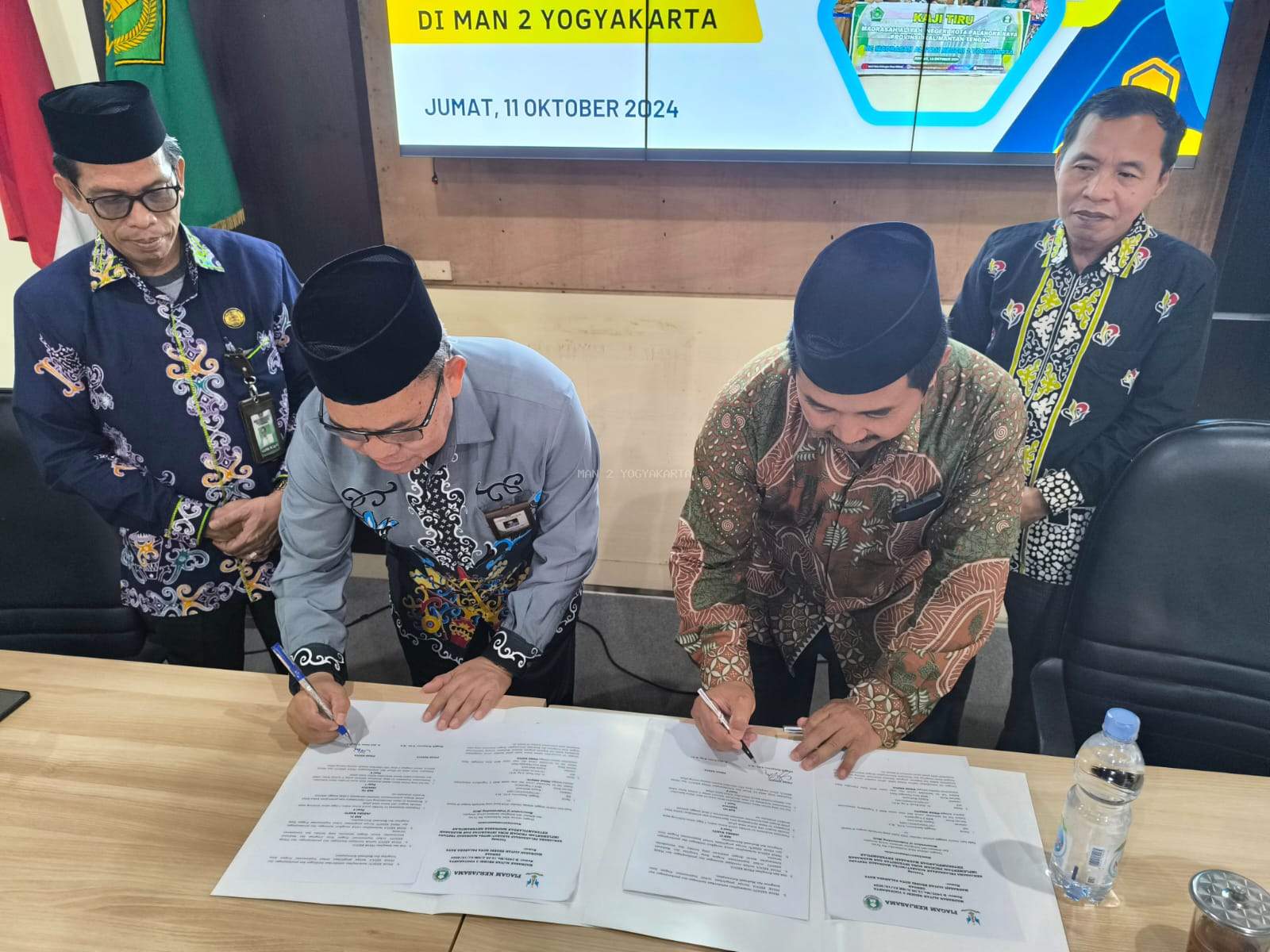 Sahabat Madrasah, MAN 2 Yogyakarta Terima Kunjungan Kaji Tiru MAN Kota Palangka Raya