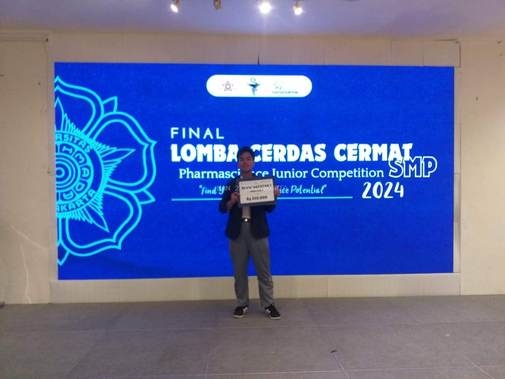Siswa MAN 2 Yogyakarta Juara Harapan 1 Pharmacy Youth Essay Competition 2024, UGM - Taman Pintar