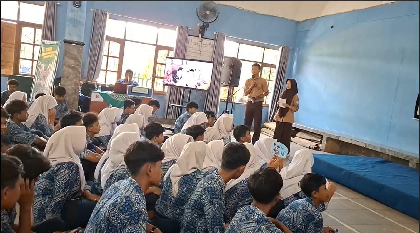 MAN 2 Yogyakarta Tampilkan Program Unggulan dalam Pameran Pendidikan di SMP N 4 Gamping   
