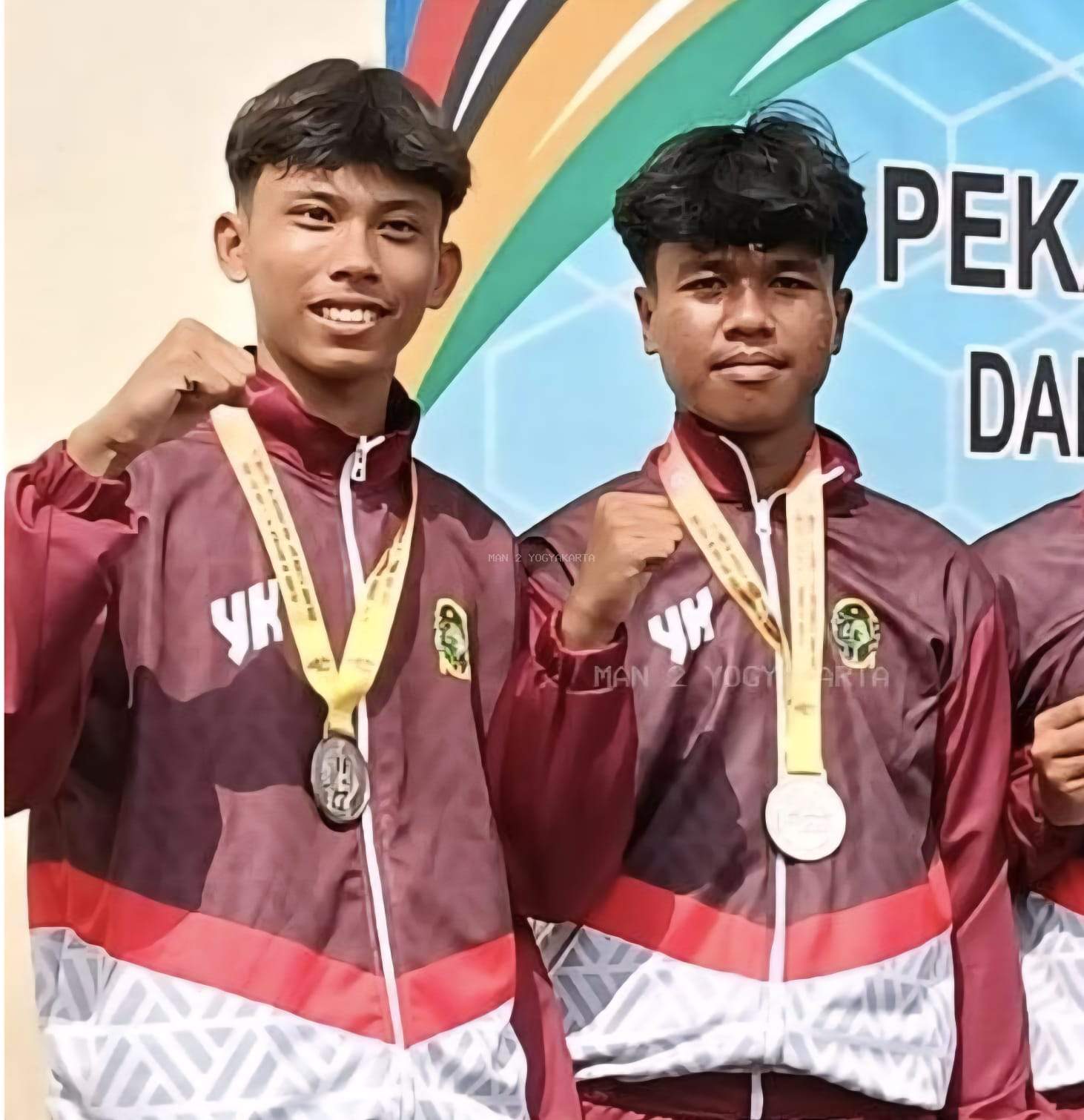 Duet Hebat: Naufal Qodri dan Rafif Mulia Sumbang Medali Perak Panahan Beregu POPDA DIY 2025