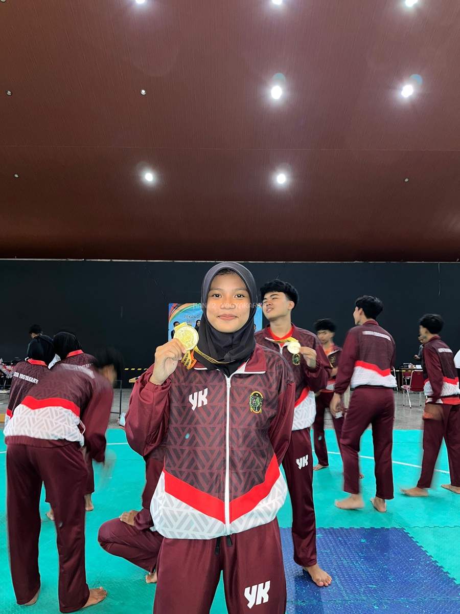 Damar Kemuning Sabet Medali Emas Pencak Silat di POPDA DIY 2025