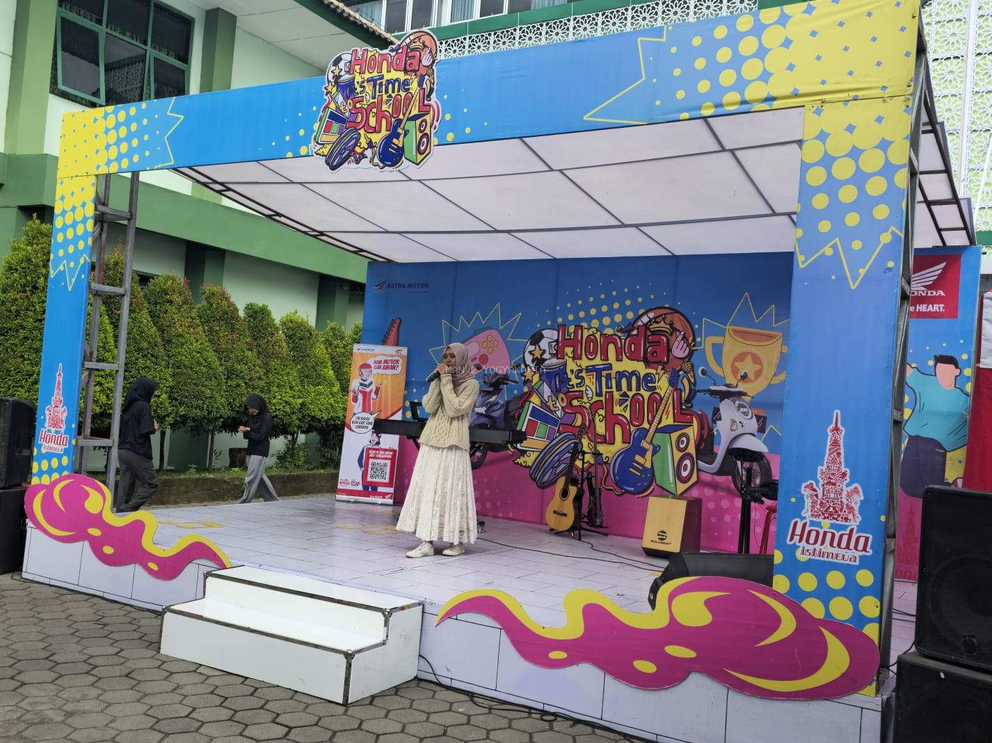 CLASSMEETING MANDAPHORIA#2 MAN 2 YOGYAKARTA SUKSES DIGELAR SELAMA DUA HARI PENUH KEMERIAHAN   