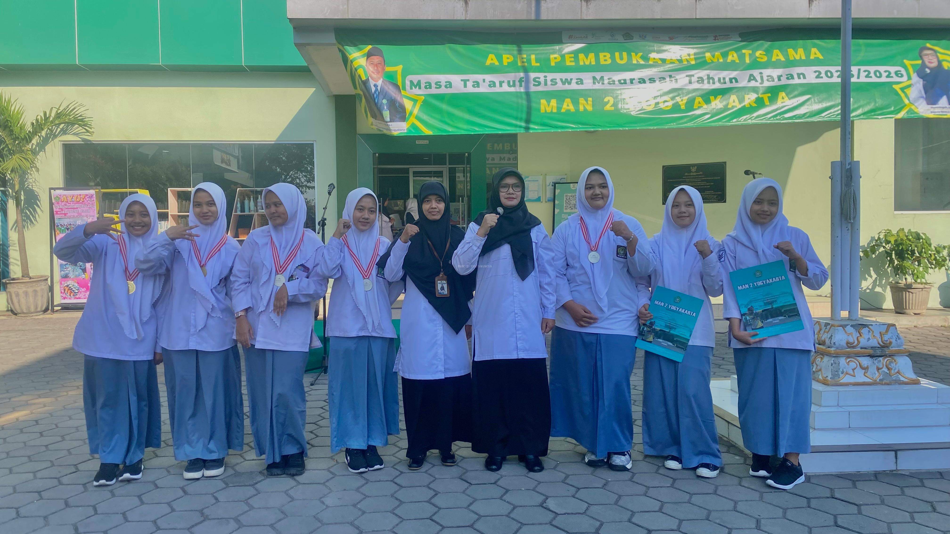 Gemilang di Kancah Riset: Empat Tim MAN 2 Yogyakarta Borong Juara di Lomba Peneliti Belia DIY 2025