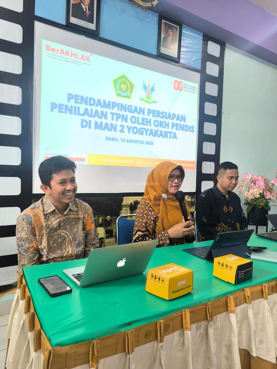 Padat Bermakna, MAN 2 Yogyakarta Ikuti Pendampingan ZI oleh TimOKH Dirjen Pendis Kemenag RI