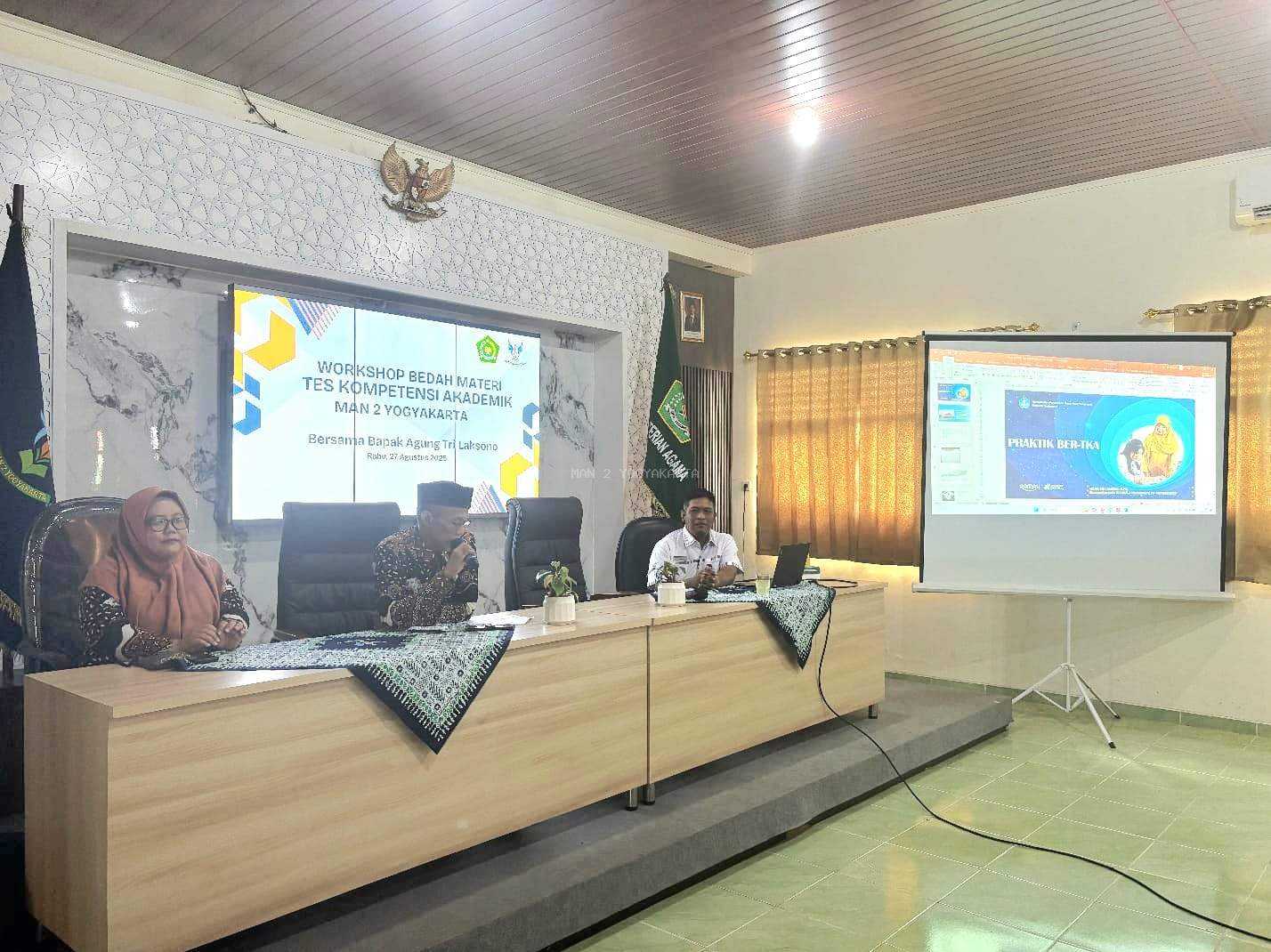 MAN 2 Yogyakarta Gelar Workshop Bedah Materi TKA 2025