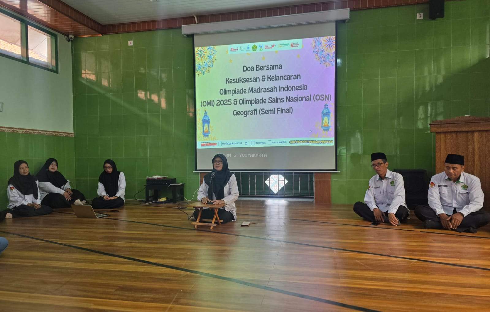 Pesan Inspiratif Kepala MAN 2 Yogyakarta : Mental Pejuang dan Jalur Langit, Keniscayaan Sukses OMI 2025
