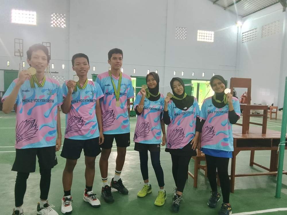 Zeno Nelvano Arnas Manurung Sabet Juara 1 Bulu Tangkis Tunggal Putra di PKM 2025