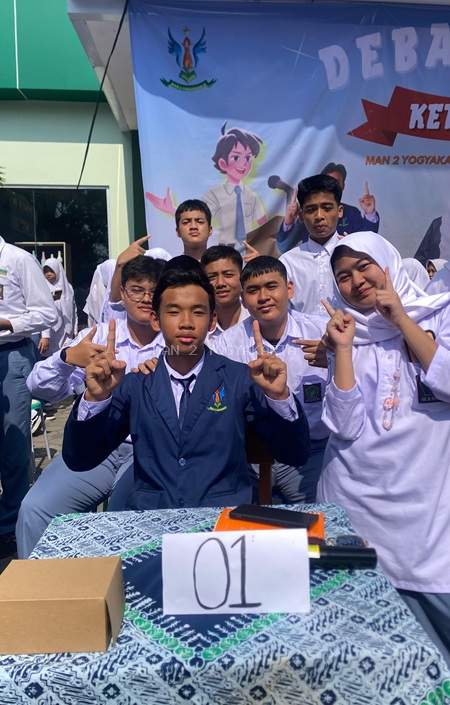 Akhsan Farabi Hadly Usung Gagasan OSIS Sebagai Jembatan Inspiratif di MAN 2 Yogyakarta