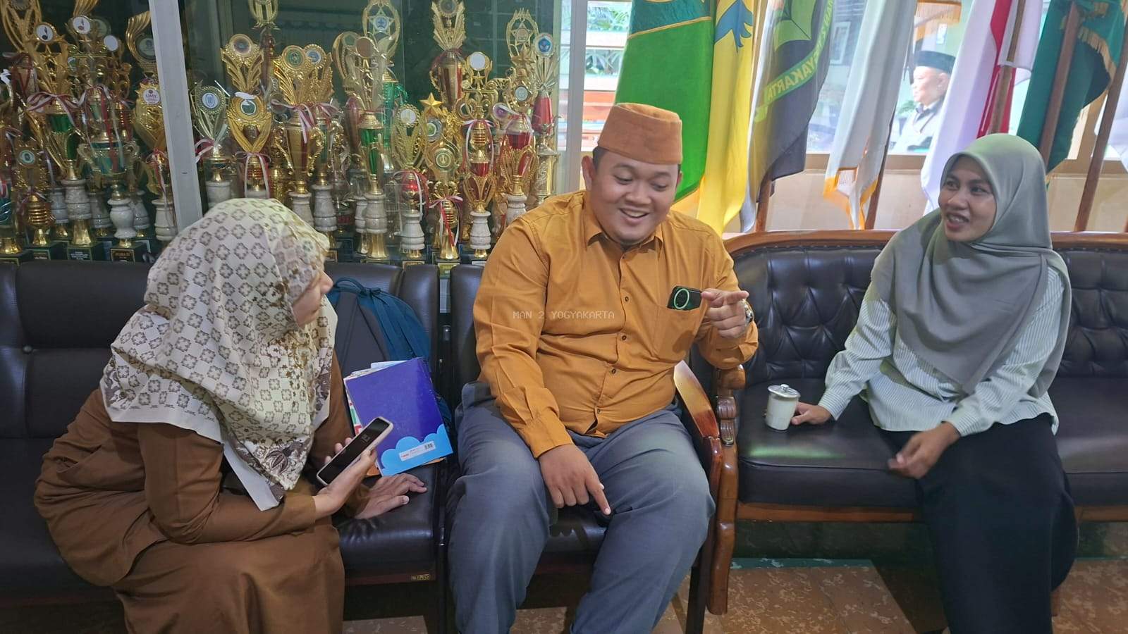 Hangat dan Bermakna, Rapat Koordinasi Hari Santri Nasional Warnai Kebersamaan Keluarga Besar MAN 2 Yogyakarta