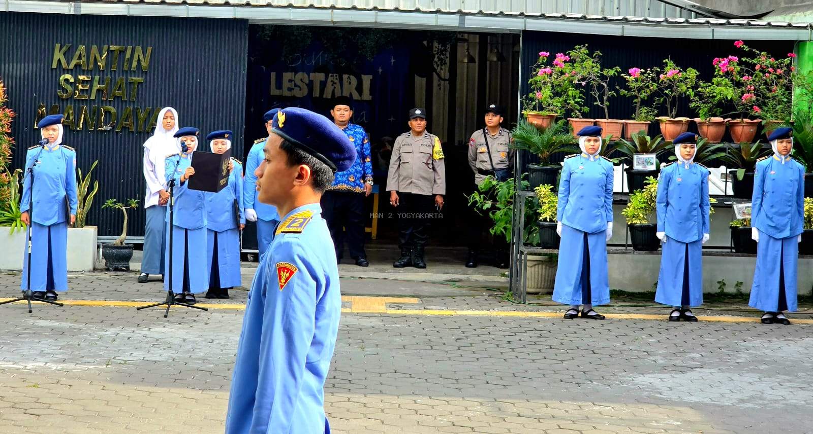 Menyalakan Api Perjuangan: Pesan Para Pahlawan Hidup di Hati Murid MAN 2 Yogyakarta