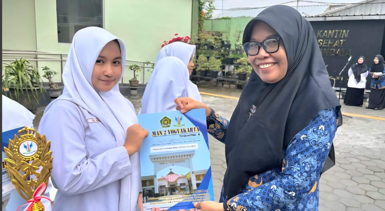 “Cakap Berbahasa, Menuju Peradaban Maju”, Semarak Bulan Bahasa MAN 2 Yogyakarta 2025