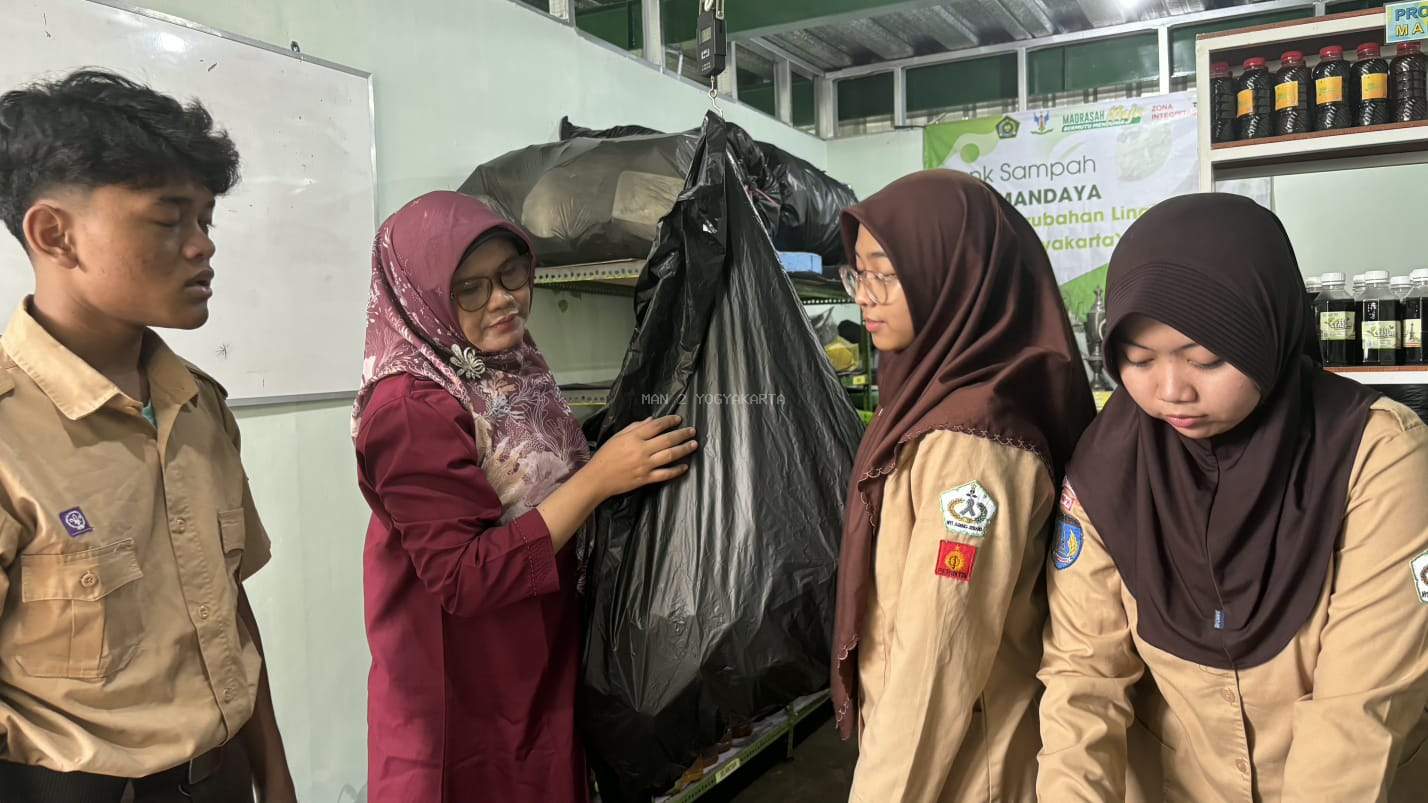 Tiket Final di Tangan, MAN 2 Yogyakarta Perkuat Konsistensi Budaya Bersih untuk Hadapi Kompetitor Kuat