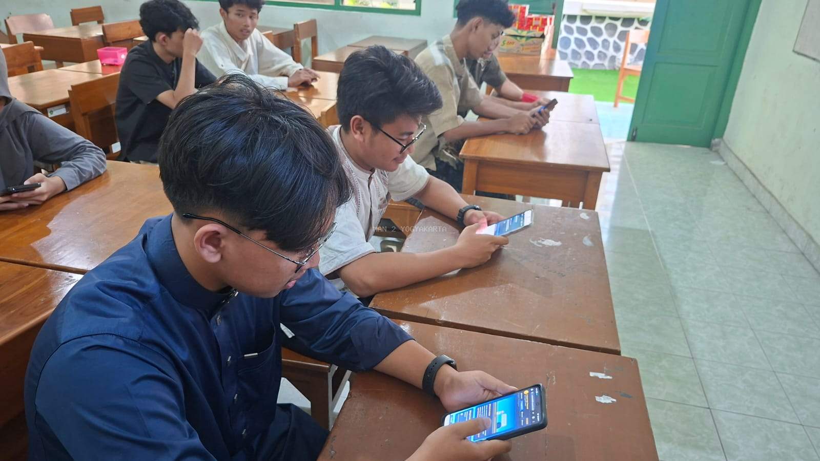 Diseminasi Bimtek E-Modul, Siswa MAN 2 Yogyakarta Belajar Thaharah Secara Digital