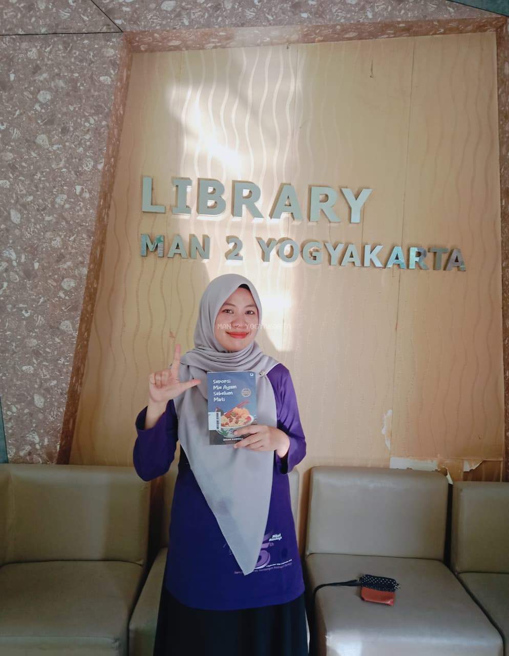 Zur’ah Rissa Ruskistiana Aulia S.Pd, Guru Sejarah Kebudayaan Islam MAN 2 Yogyakarta Menjadi Guru Aktif Literasi