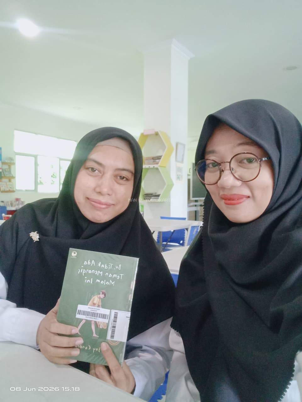 Guru Fikih MAN 2 Yogyakarta, Siti Nur Suciowati S.H.I, Bagikan Pesan Inspiratif dari Buku "Tulus untuk Orang yang Salah"