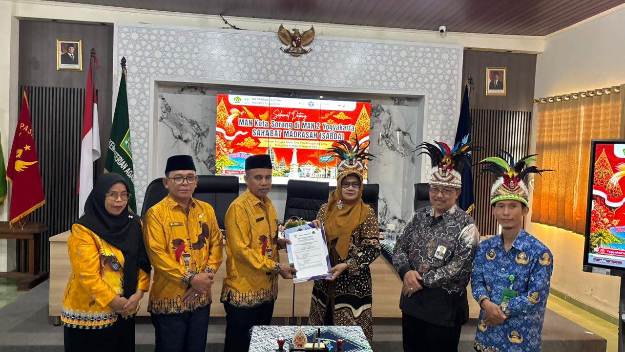 Menyalakan Mercusuar Integritas: MAN 2 Yogyakarta Jadi Inspirasi Penguatan WBK bagi MAN Kota Sorong