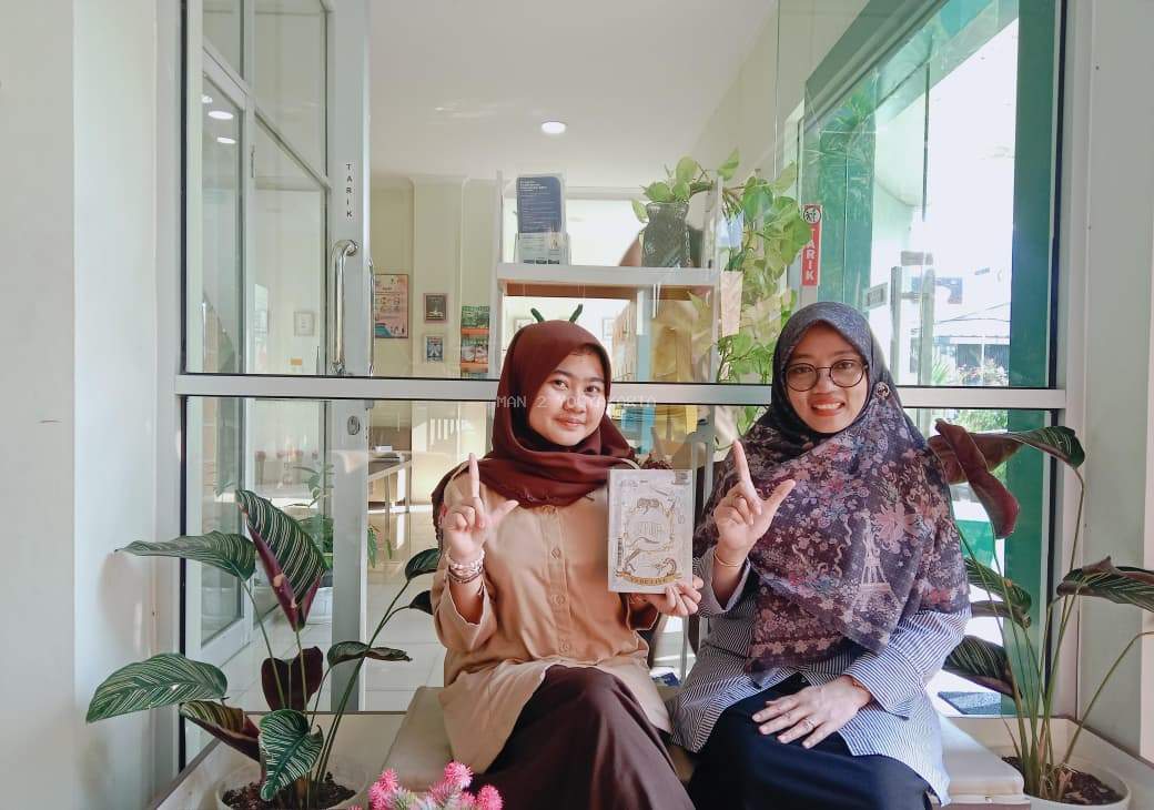 Serunya Naurah Sa’adah Ramadhani Riekhaa Mengulas Novel Si Putih Karya Tere Liye dalam Literasi Baca Balik Cerita di Perpustakaan MAN 2 Yogyakarta