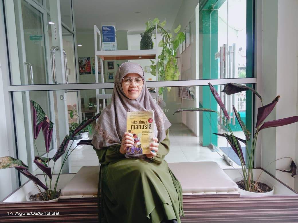Alfi Rahmi S.Pd. Komitmen Perkuat Literasi di MAN 2 Yogyakarta