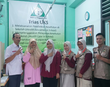 Datang ke Madrasah: MAN 2 Yogyakarta Luncurkan “Dokter Visid” di UKS