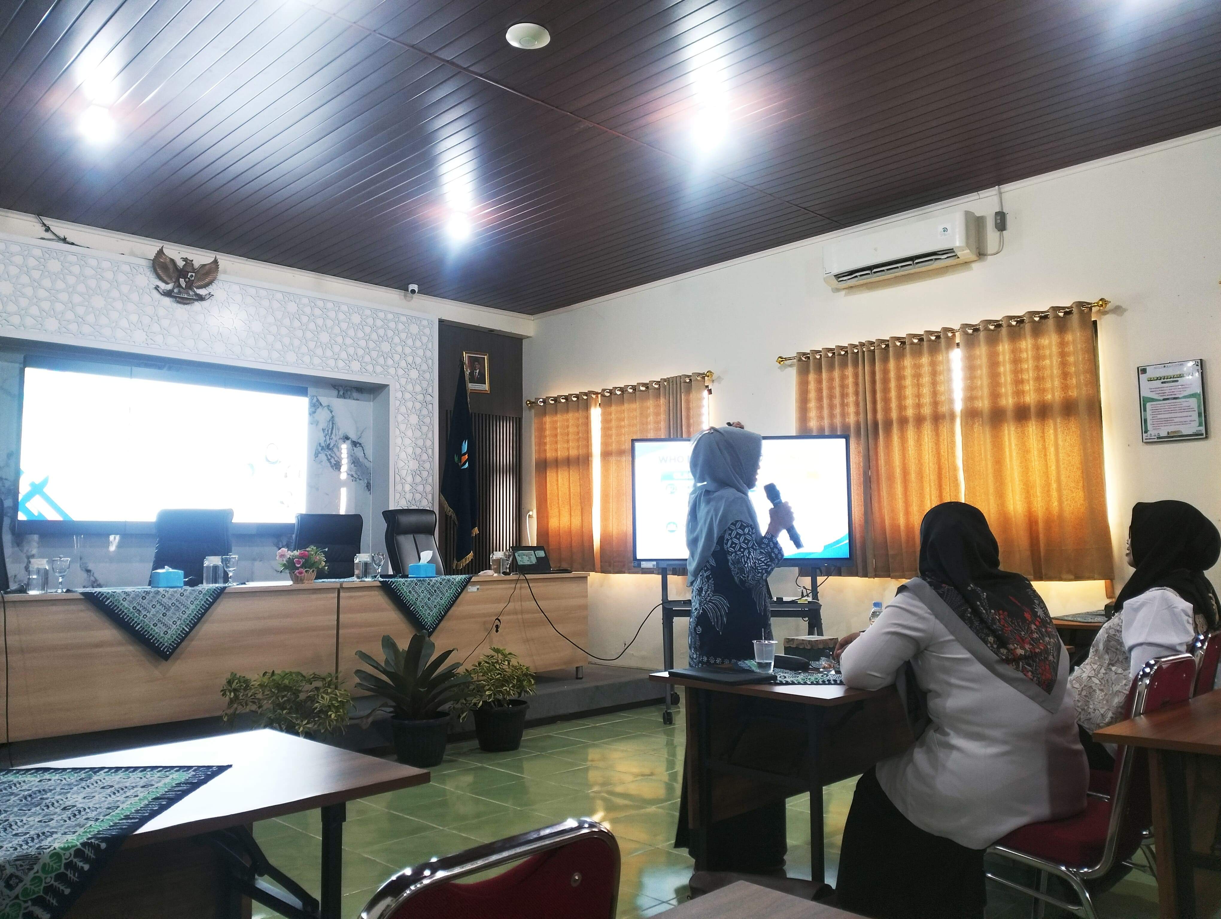 MGMP Bahasa Inggris Gelar Penguatan Student Centered Learning di MAN 2 Yogyakarta