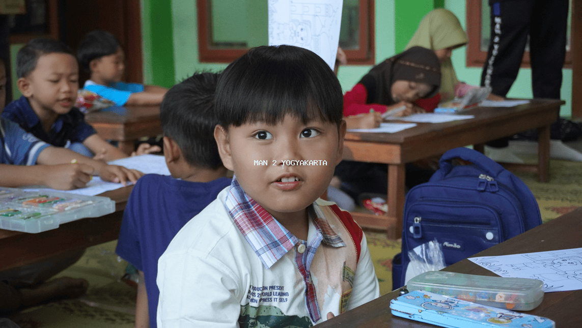 Simpul Manis Penutup Pengabdian: Semarak Lomba TPA Warnai Puncak Mubaligh Hijrah MAN 2 Yogyakarta di Widoro