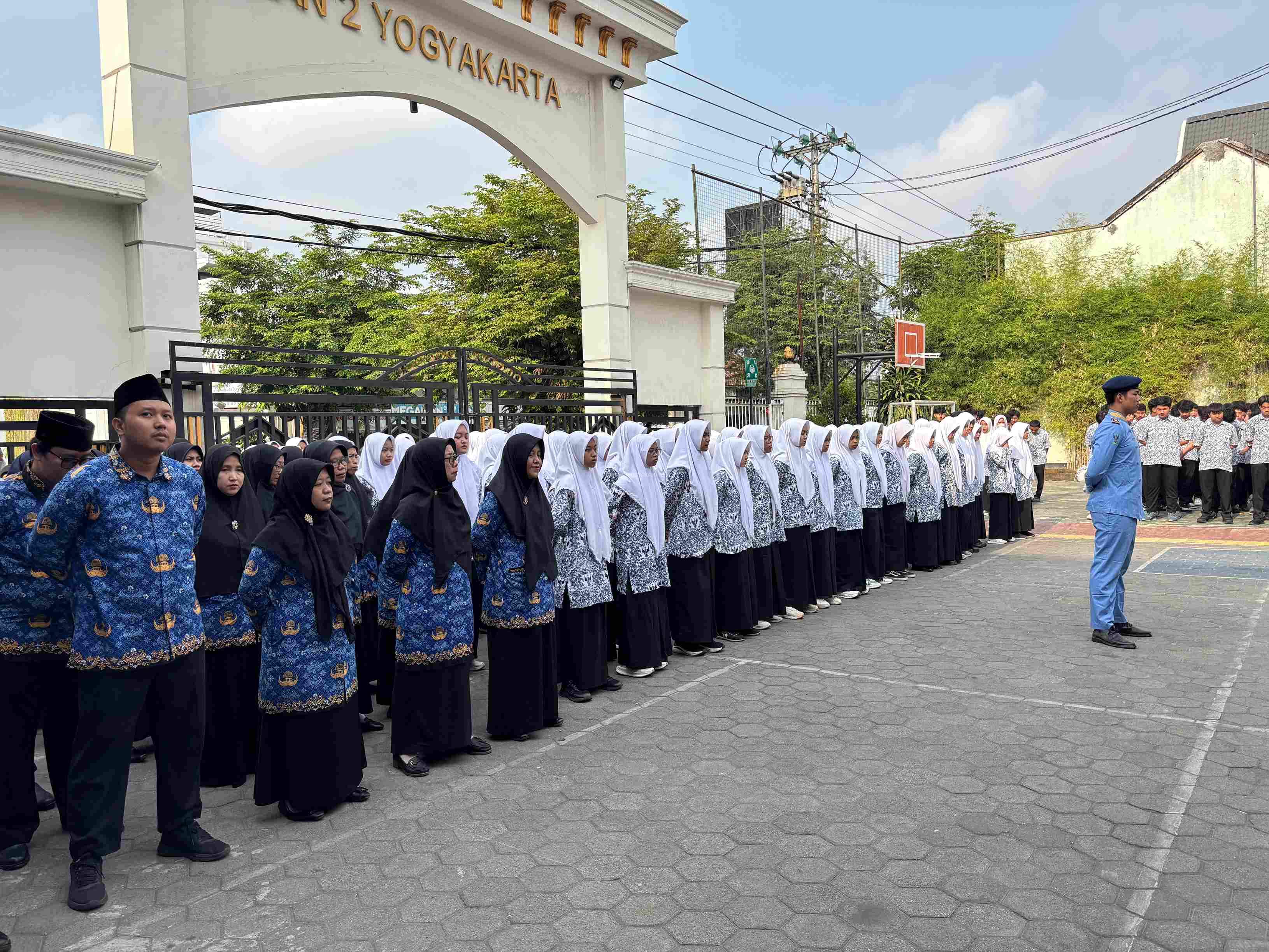 Upacara Hari Kesaktian Pancasila di MAN 2 Yogyakarta, Momentum Menguatkan Tekad Berprestasi